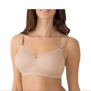 Fruit of the Loom 34D Seamless Lift Bra Wire-Free FT640 Soft Support Everyday